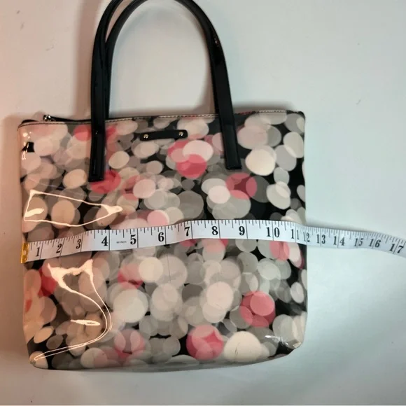 Kate Spade Cherry Terrace Jeralyn Patent Festive Bubbles Tote, Shoulder Bag. - Picture 6 of 16